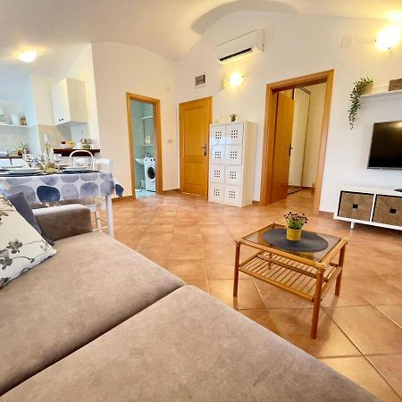Apartments Ladonja Medulin Kültér fotó
