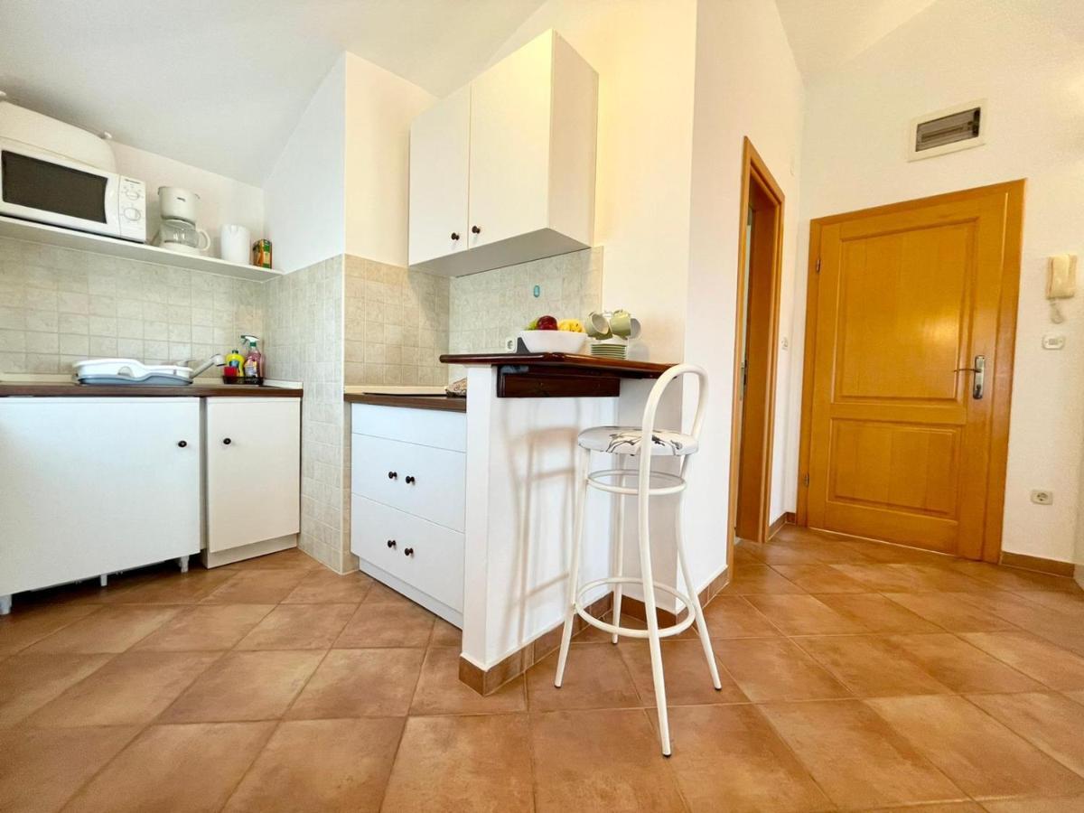 Apartments Ladonja Medulin Kültér fotó